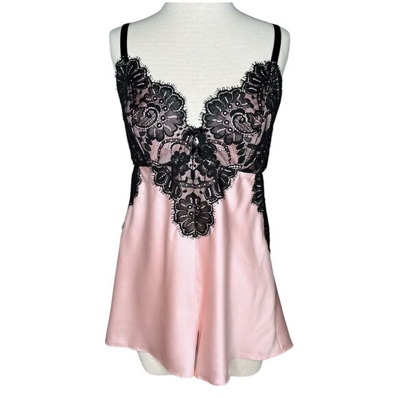 Soma Signature Floral Lace Teddy sz S * Boudoir Pink & Black Lace Shorty Romper - Picture 1 of 6